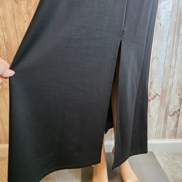 Alexa B Nites Women's Off Shoulder Side Slit Formal Dress Gown - Picture 4 of 11